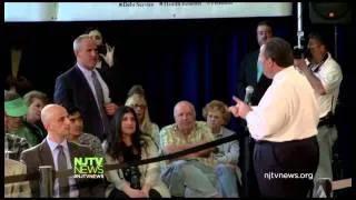 Gov. Christie spars with teacher’s husband about pensions