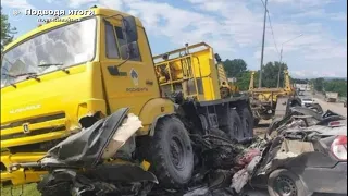 06.06.2021г - ДТП в Краснодарском крае. Столкнулись легковой Renault Symbol и грузовой КамАЗ.