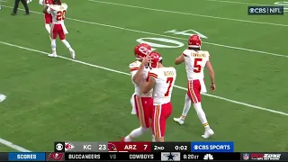 Harrison Butker kicks 54 yard field goal WHILE INJURED