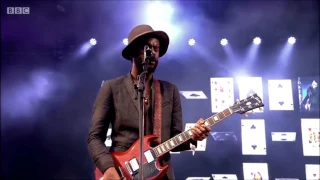 Gary Clark Jr. "- When My Train Pulls In -" At Glastonbury 2016 [Full HD]