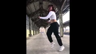 Guns 'n Roses 🔥🔥 Sweet Child o'mine 🔥🔥 (Shuffle Dance)