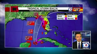 Idalia to make landfall as strong hurricane in Florida
