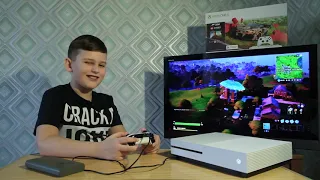 Я купил Xbox One S в 2020 году !!! Играю в Fortnite / Minecraft / Forza Horizon 4 !!!