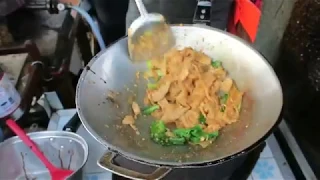 Thai Stir Fry Chicken   Pork with Noodles   Thai Food   Thailand Street Food