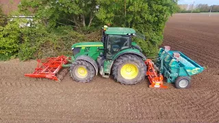 Préparation des terres a pomme de terre et plantation  [ DRONE ]