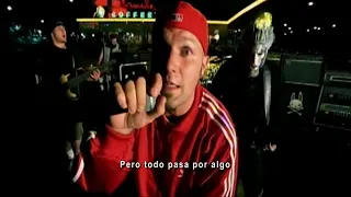 "Take a Look Around" - Limp Bizkit (Video Subtitulado)