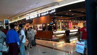 One Minute From Dubai Airport.MP4