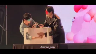 221015 ZeeNuNew Korea Fanmeeting Touch Game