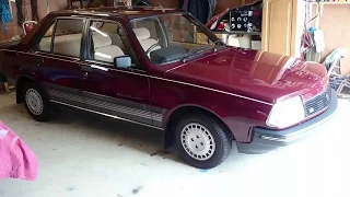 Renault 18 .  1984