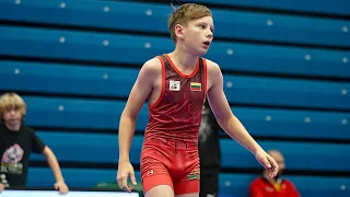 U13 M. Muleravicius (LTU) vs C. Olek (EST) 38kg. Youth boys greco-roman wrestling.