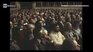 1977. Milano, Ricordo di Maria Callas al teatro alla Scala