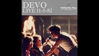 Devo Live: 11/05/1982 @ Holiday Star Plaza, Merrillville IN