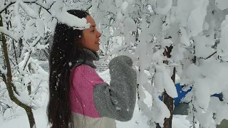 Winter time in Transylvania Slow life in Countryside Romania |Cooking Pasta Beef