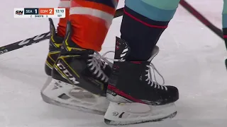 Ryan Nugent-Hopkins and Vince Dunn's Skates Get Stuck Together