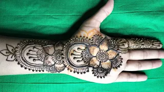 Easy flower mehandi | front hand mehandi | kaju mehandi art #mehandidesign #henna #simplemehndi #gol