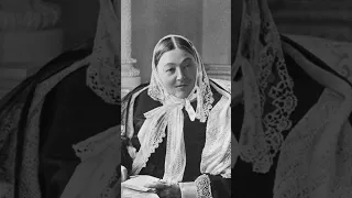 WHO WAS FLORENCE NIGHTINGALE? Lady with the lamp | History Calling | famous women in history #shorts