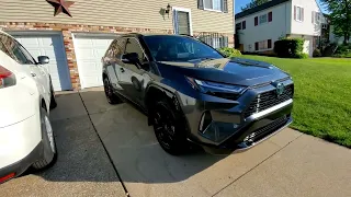 2022 - Magnetic Gray - Toyota Rav 4 XSE