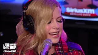 #Avril Lavigne - Best Performs an Acoustic Medley on the Stern Show