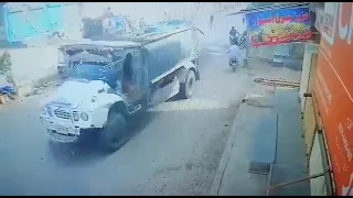 Bus Accident In Karachi | 2021