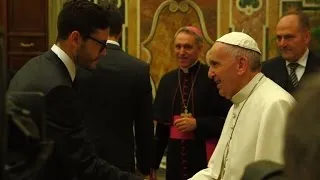 "Große Ehre" - Papst Franziskus empfängt den Weltmeister