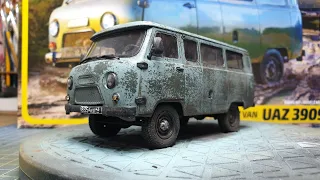 Zvezda Russian Military Van UAZ 3909 1/35