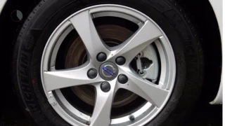 Volvo S60 T3 R-DESIGN (PLUS LINE) 16INCH/NAVI/BLUETOOTH