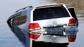 Утопили Джип Toyota Land Cruiser 200