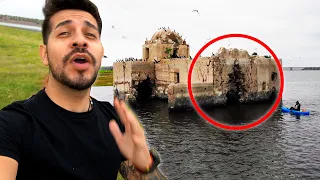 Encontré una IGLESIA ABANDONADA en medio del agua 😱