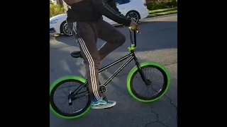 Old head trying to wheelie the NEW ELITE 20"BMX. Not a bad bike for the $!!!