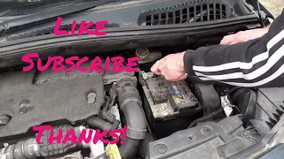 Citroen C3 Picasso battery removal