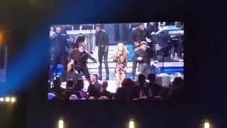 Beyonce & Ed Sheeran in Grammy tribute to Stevie Wonder