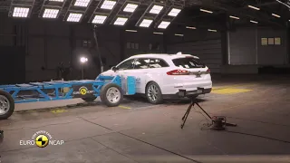 Euro NCAP Crash & Safety Tests of Ford Mondeo 2019