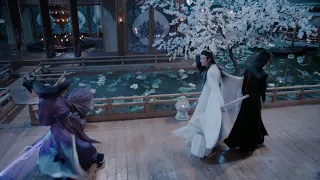 Cheng is jealous and attack Weiying.Lanzhan fight back angrily to protect his wife