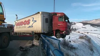 Truck accident - Jeřáb v akci - crane in action - ŽERIAVY KOŠICE #truck #trucking #trucks