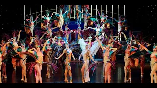 Lido de Paris "Paris Merveilles" Fountain Dance