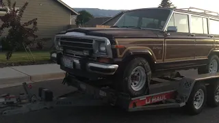 Wagoneer restoration Pt:1 lets see what we're working with!