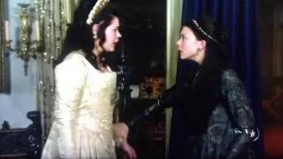 The Tudors 2x08 Anne Boleyn is told of Henry's accident