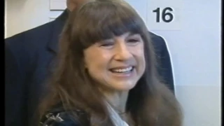 Judith Durham: chat & song on GMA in 2000