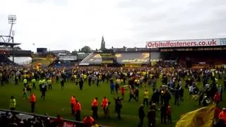 Watford vs Leicester City playoff 2nd leg pitch invasion