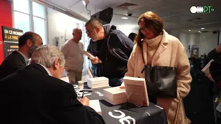 Fnac de Saint-Lazare: Revolução é celebrada com música, livros e fotografias de Abril