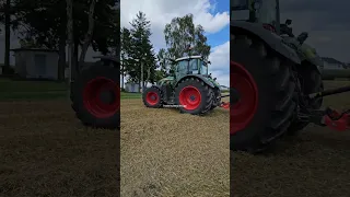 Fendt 718 Vario beim Stroh schwaden!🌾✔