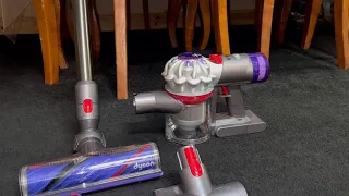 2023 Dyson V8 cordless vacuum cleaner - Unboxing & First look!