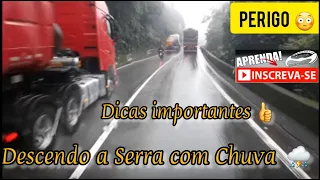 Volvo FH 540cv 2022 DESCENDO A SERRA DE SANTOS - VIA ANCHIETA COM CHUVA - VARIAS DICAS... VD 10/22