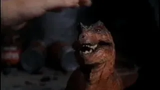 Chamada Rede Globo - Sessão da Tarde - Filme: "MEUS AMIGOS DINOSSAUROS" (07/01/2003)