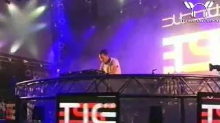 Tiesto [LIVE] - A Tear In The Open + Love Comes Again @Pinkpop 2004