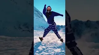 ТИК ТОК ТАНЦЫ В ГОРАХ 🏔😎 Shuffle Tuzelity Dance