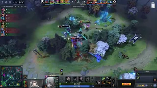 Arteezy "Living on the edge" risky outplay against Wisper (SR vs EG | Dream League Season 19)