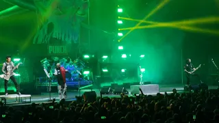 FIVE FINGER DEATH PUNCH live Paris France ZENITH Fev 2020