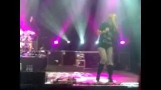 Guano Apes - Pretty In Scarlet(rostov 8.05.12).mp4