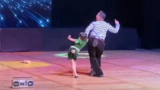 танец  "НУ ПОГОДИ"